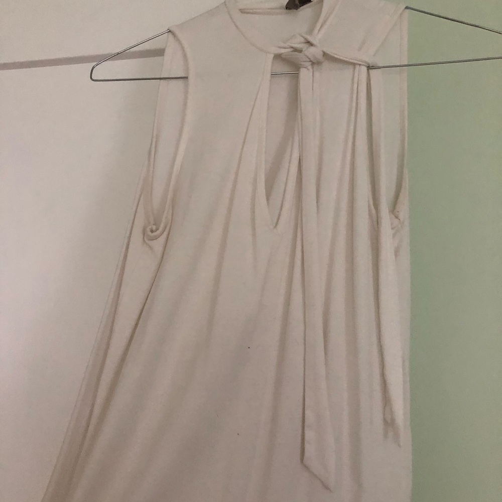 Off white top